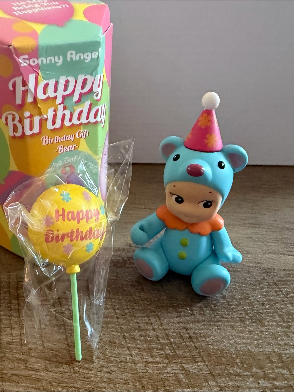 Sonny Angel Birthday Bear Round Balloon